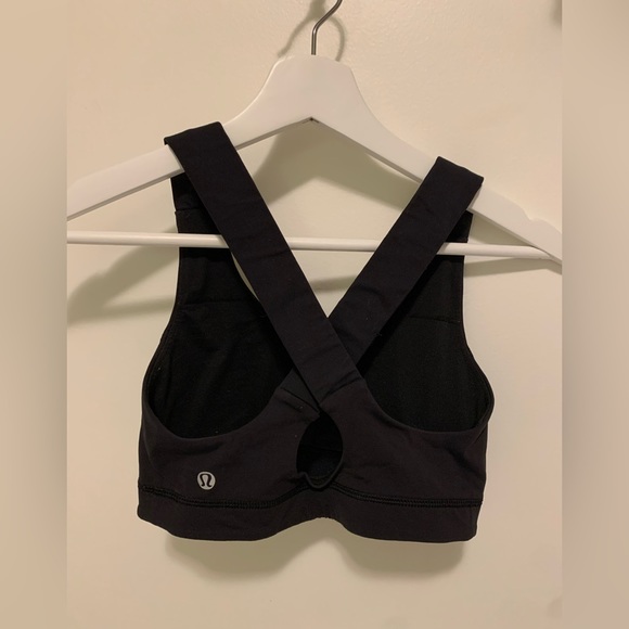 Lululemon black sports bra - Picture 2 of 4